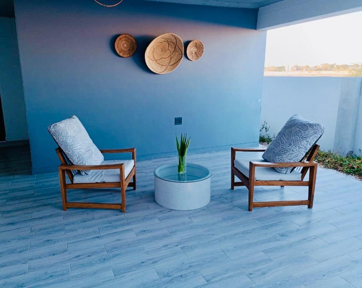 Northern Oasis Hotel Oshakati Exterior photo